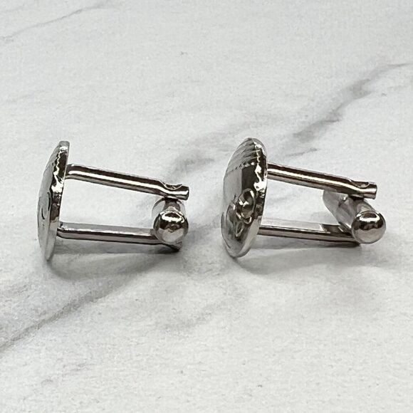 Vintage Silver Tone Engraved Vine Oval Cufflinks - Picture 5 of 5